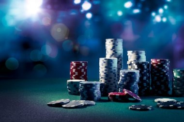 Live esports betting interface on hkb slot showing Mobile Legends and Free Fire tournaments